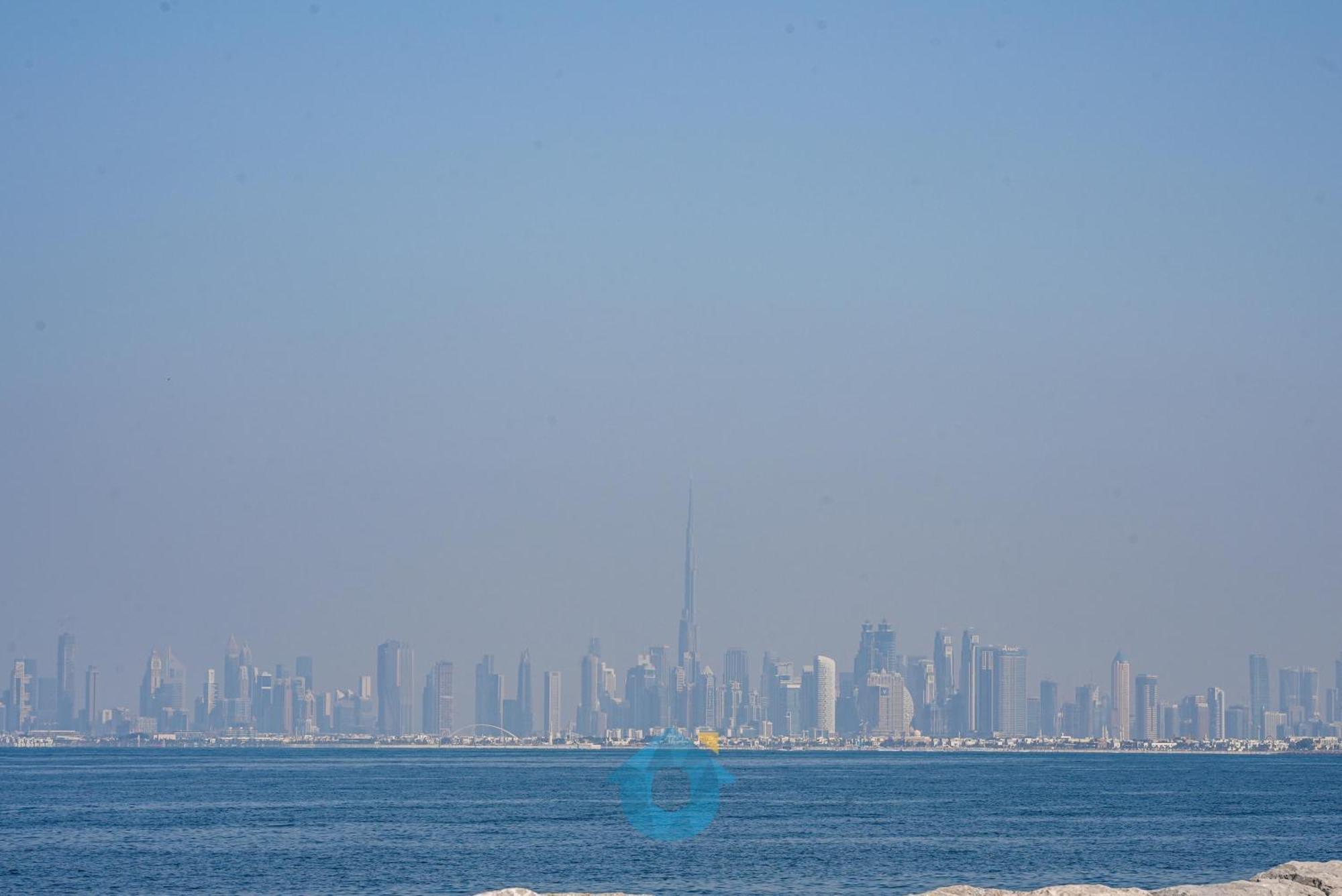 Apartment 237sa Chic 1-bhk With Balcony In Palm Jumeirah Dubai